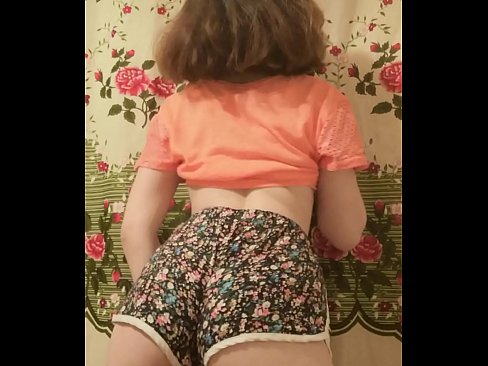 ❤️ Leanbh óg sexy ag baint dá shorts ar cheamara ❌ Porn álainn ag porn % ga.befuck-net.ru%